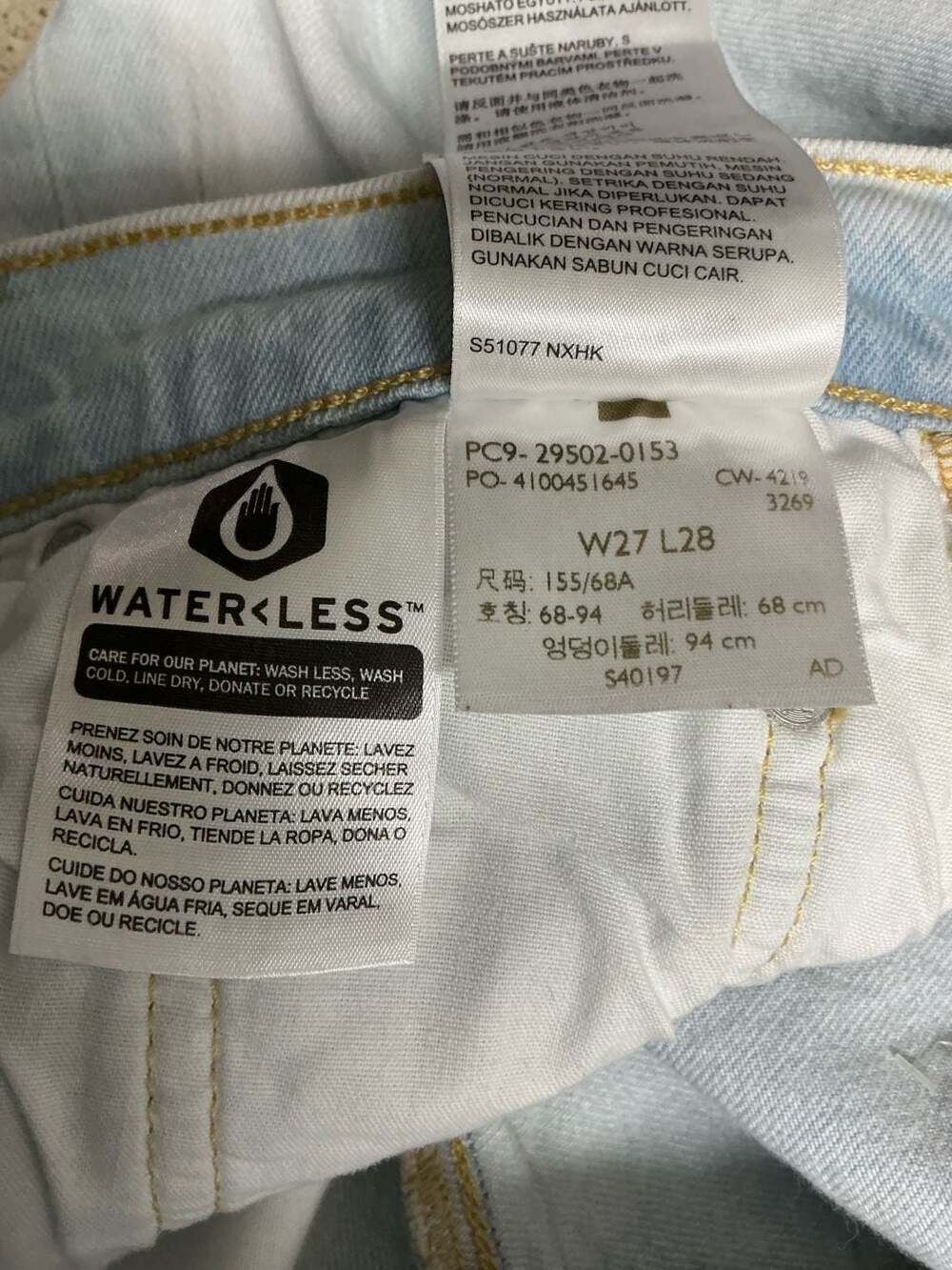 Levi's Premium 501 Quality Clothing Women's Jeans Size W27 X L28 - Picture 4 of 10